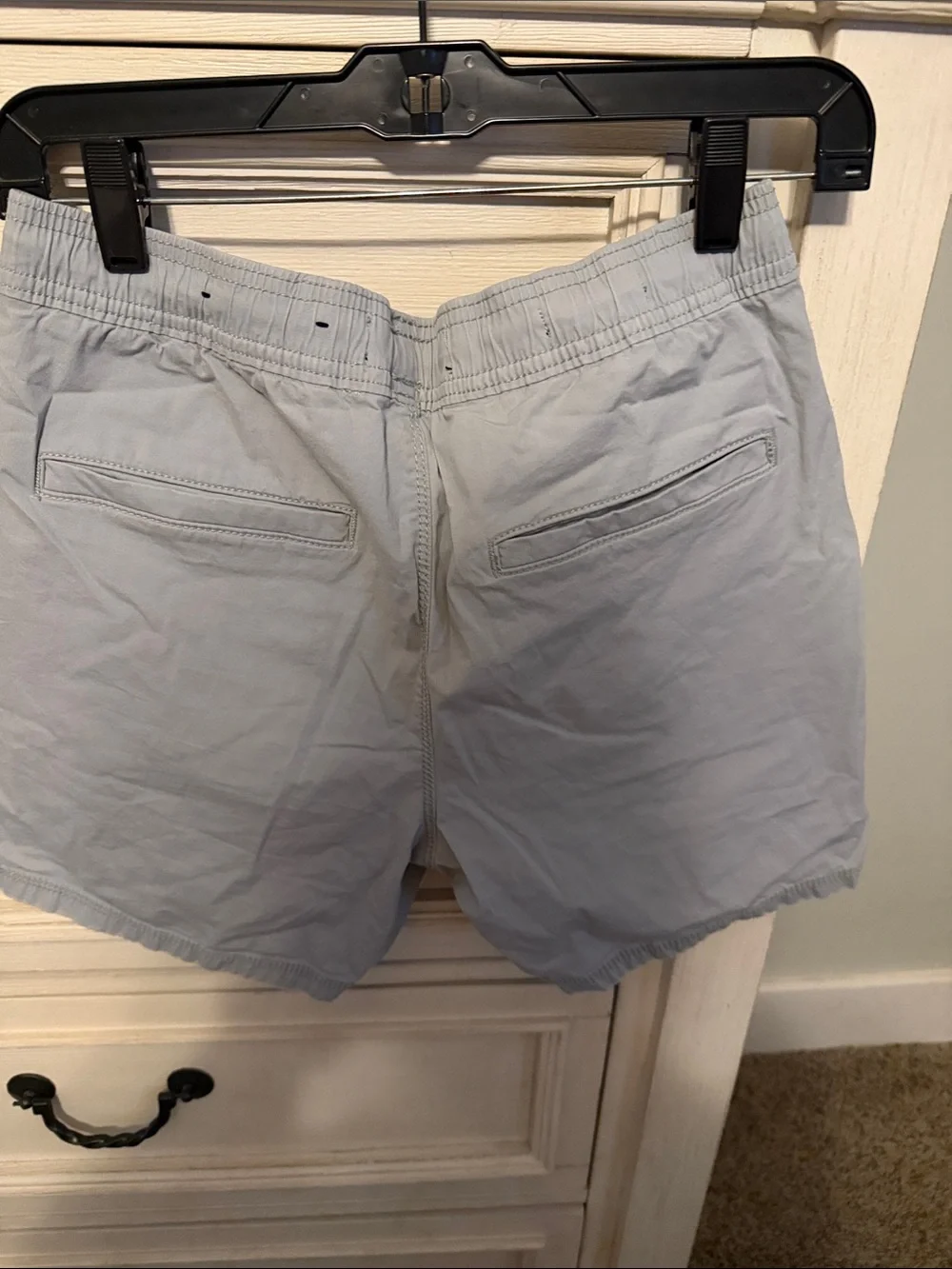 Hollister Light Gray Men’s Elastic Drawstring Shorts